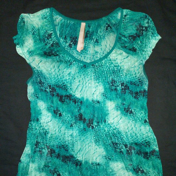 4/$20 | Penningtons Wear With a Smile - Green Semi-Sheer Blouse Top - Picture 1 of 7